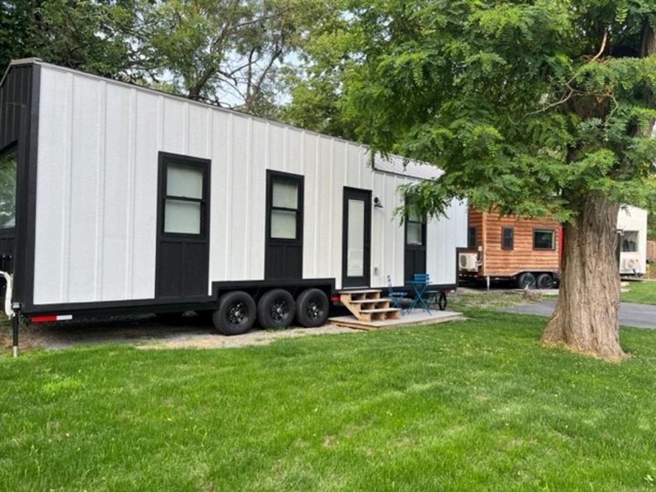 The Endeavor Tiny Home! Elizabethtown Dış mekan fotoğraf