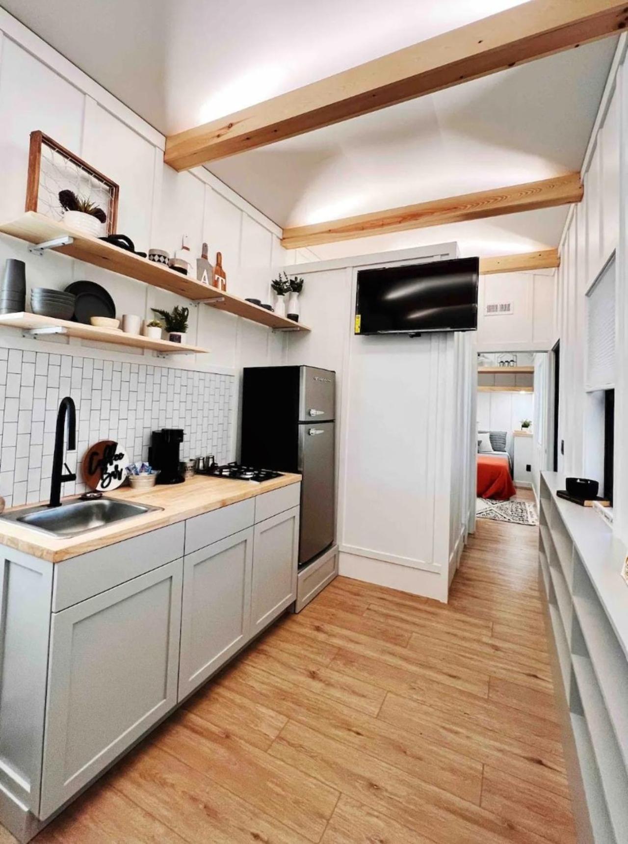 The Endeavor Tiny Home! Elizabethtown Dış mekan fotoğraf