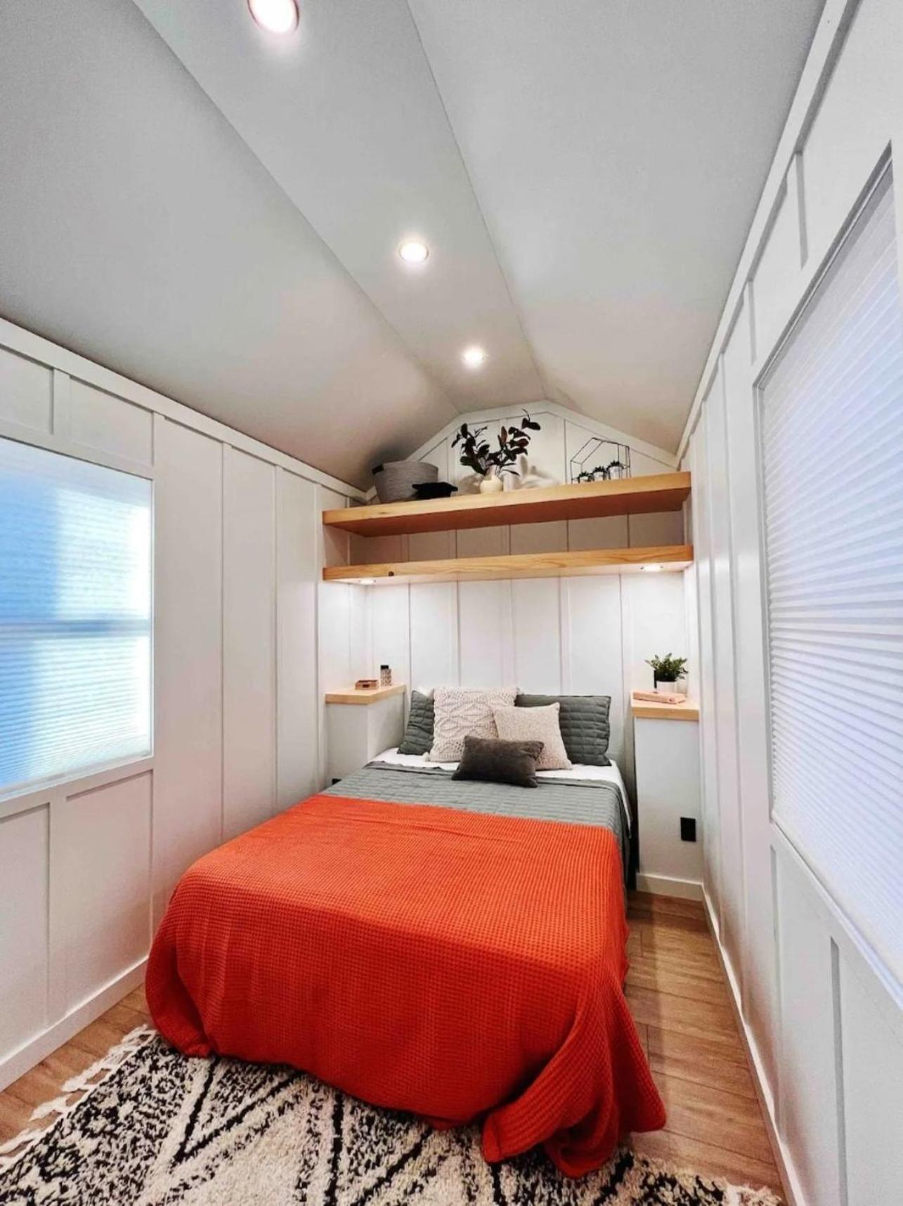 The Endeavor Tiny Home! Elizabethtown Dış mekan fotoğraf